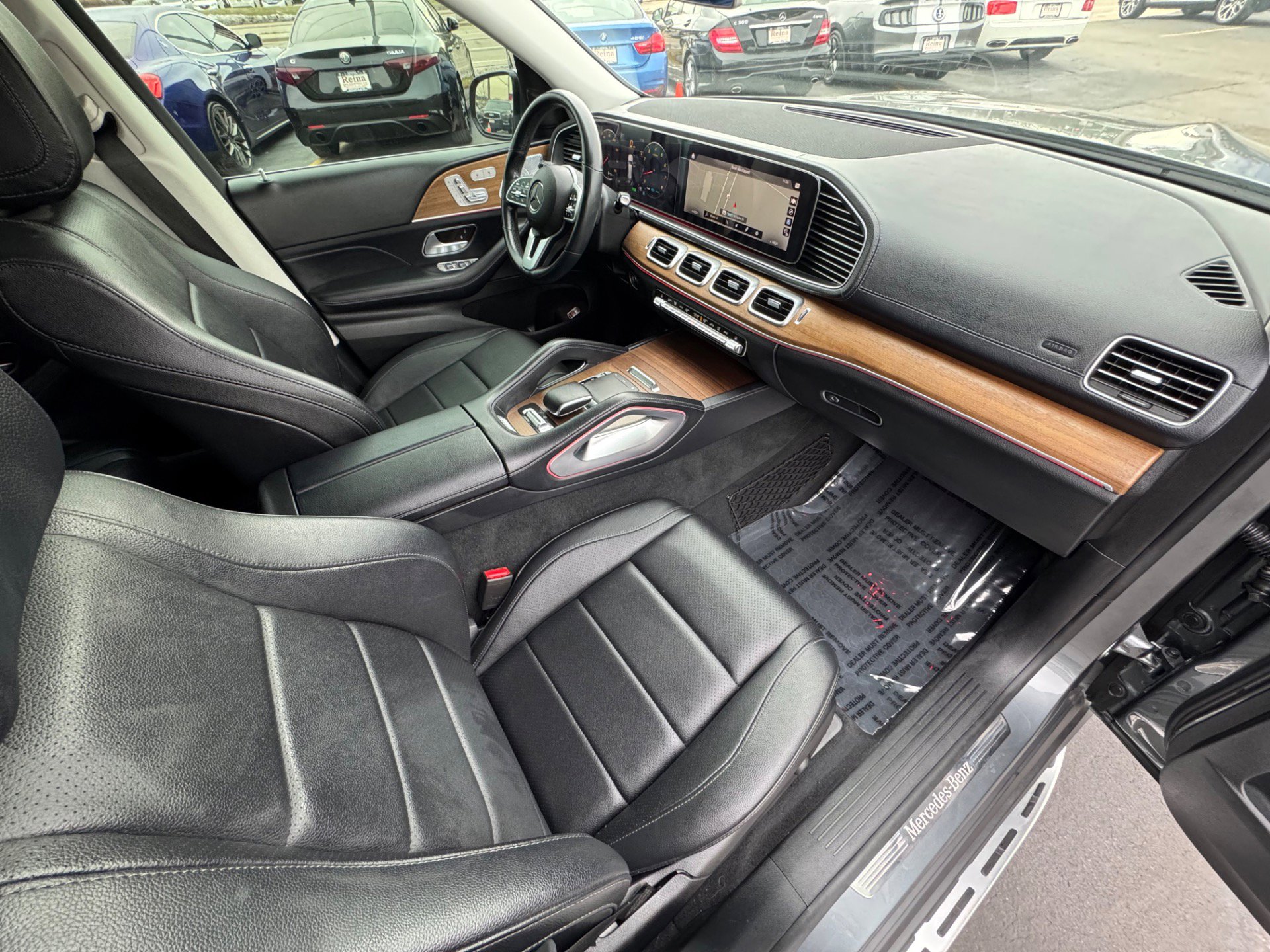 Used 2020 Mercedes-Benz GLS 450 4MATIC image 36
