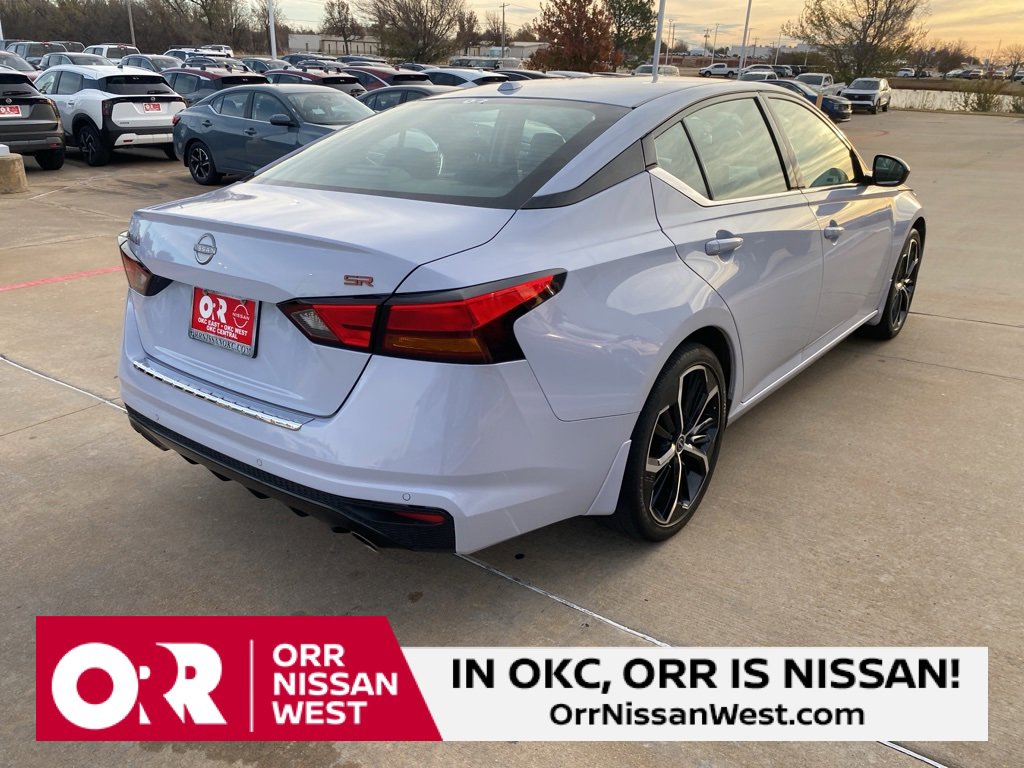 Used 2023 Nissan Altima 2.5 SR image 5