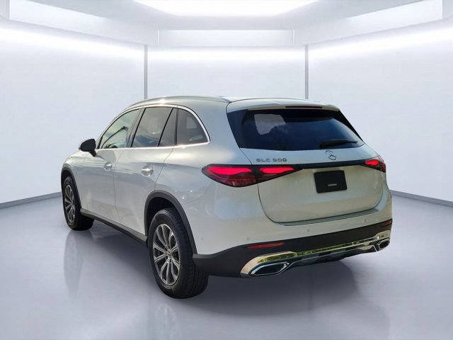 Used 2025 Mercedes-Benz GLC 300 image 3