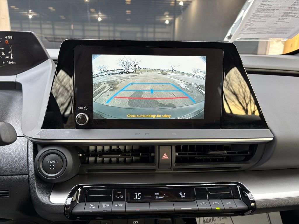 Used 2025 Toyota Prius LE image 29