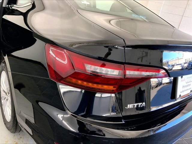 Used 2019 Volkswagen Jetta S w/ Driver Assistance Package image 28