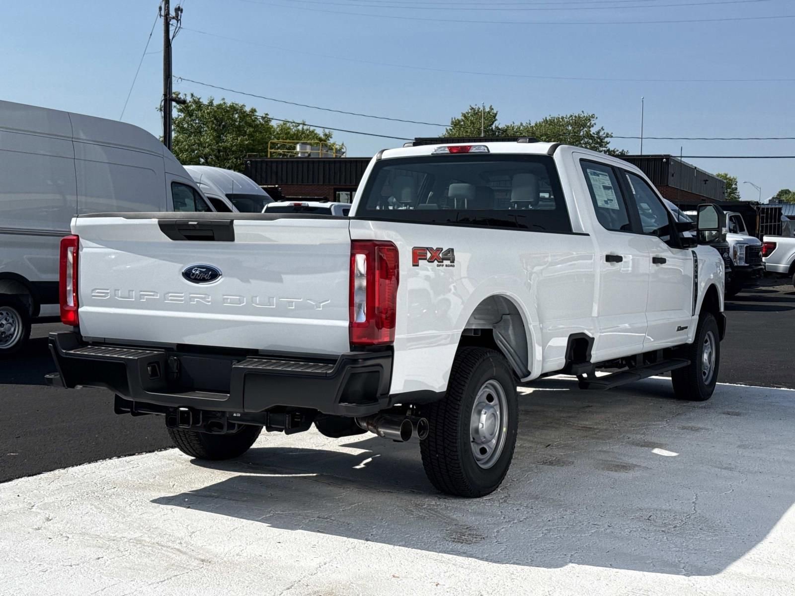 New 2026 Ford F250 XL AWD/4WD image 3