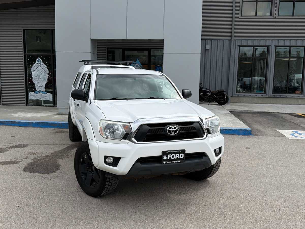 Used 2013 Toyota Tacoma 4x4 Double Cab w/ SR5 Pkg