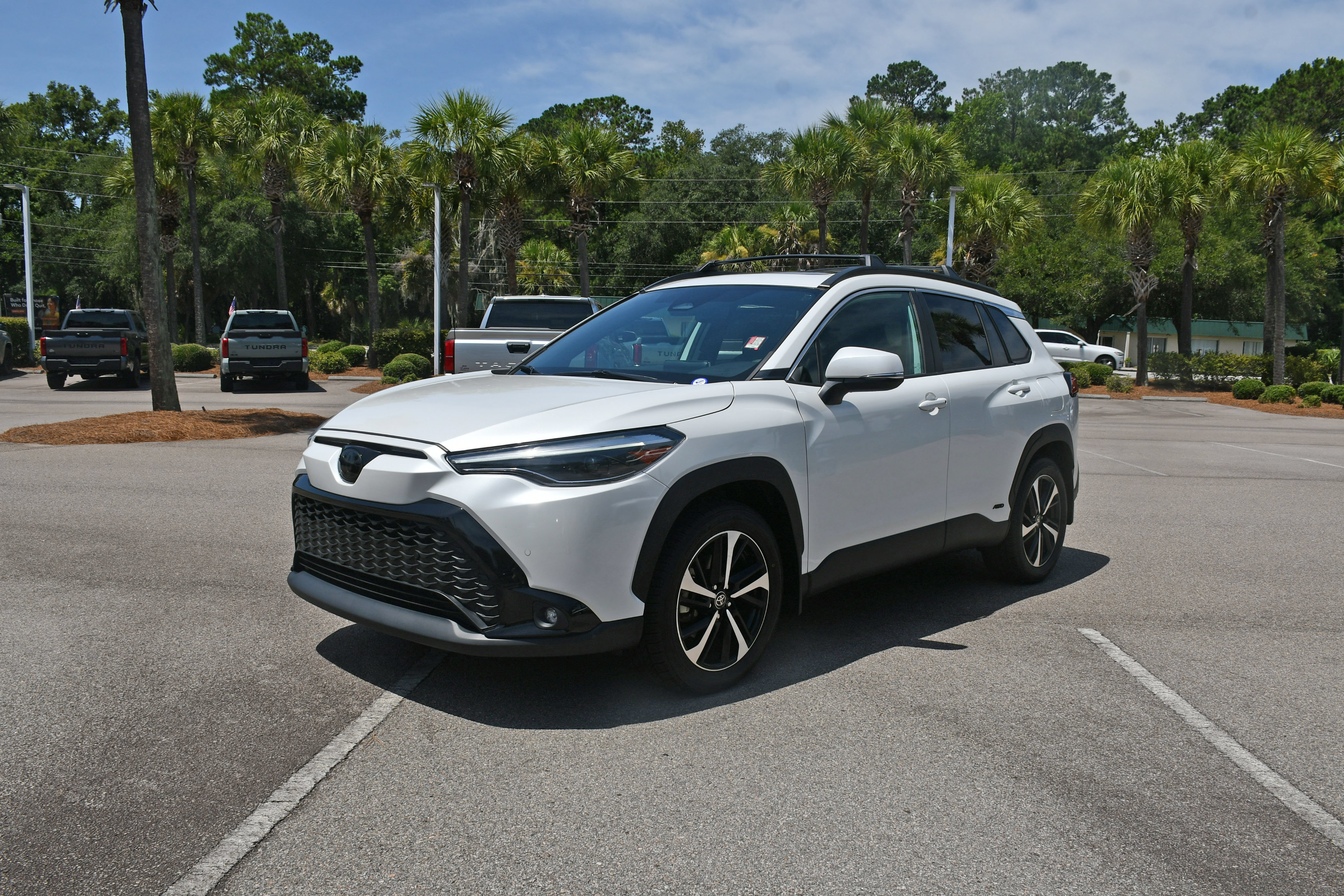 Used 2024 Toyota Corolla Cross AWD Hybrid w/ Convenience Package image 6