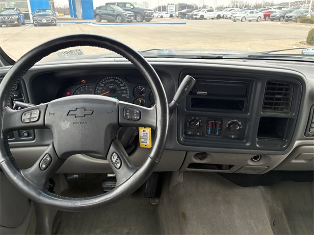 Used 2005 Chevrolet Avalanche Z71 w/ Preferred Equipment Group image 16