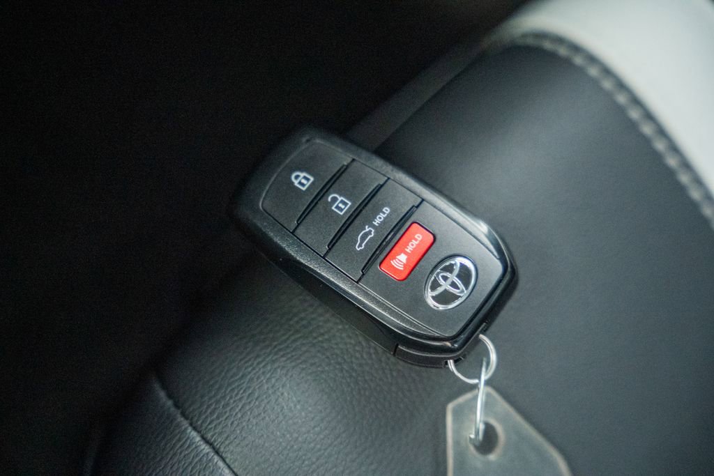 New 2026 Toyota Camry SE FWD image 43