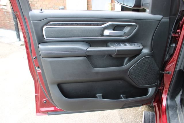 Used 2022 RAM 1500 Big Horn AWD/4WD image 10