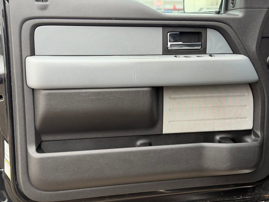 Used 2012 Ford F150 XLT w/ XLT Chrome Pkg image 20