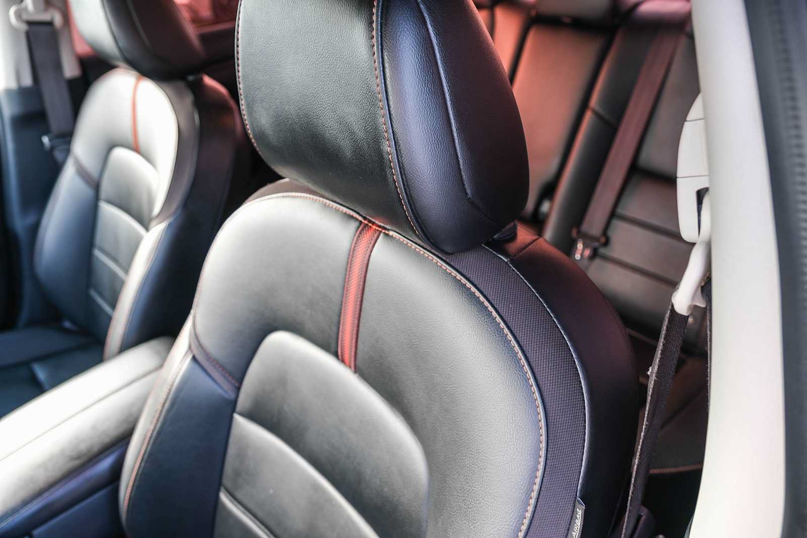 Used 2020 Nissan Sentra SR w/ Premium Package FWD image 22
