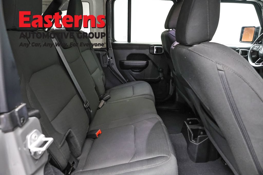 Used 2021 Jeep Wrangler Unlimited Sport AWD/4WD image 21