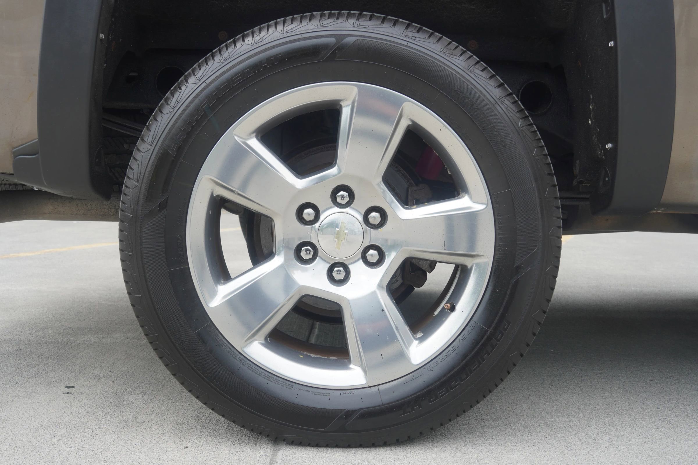 Used 2015 Chevrolet Silverado 1500 LT w/ LT Convenience Package AWD/4WD image 38