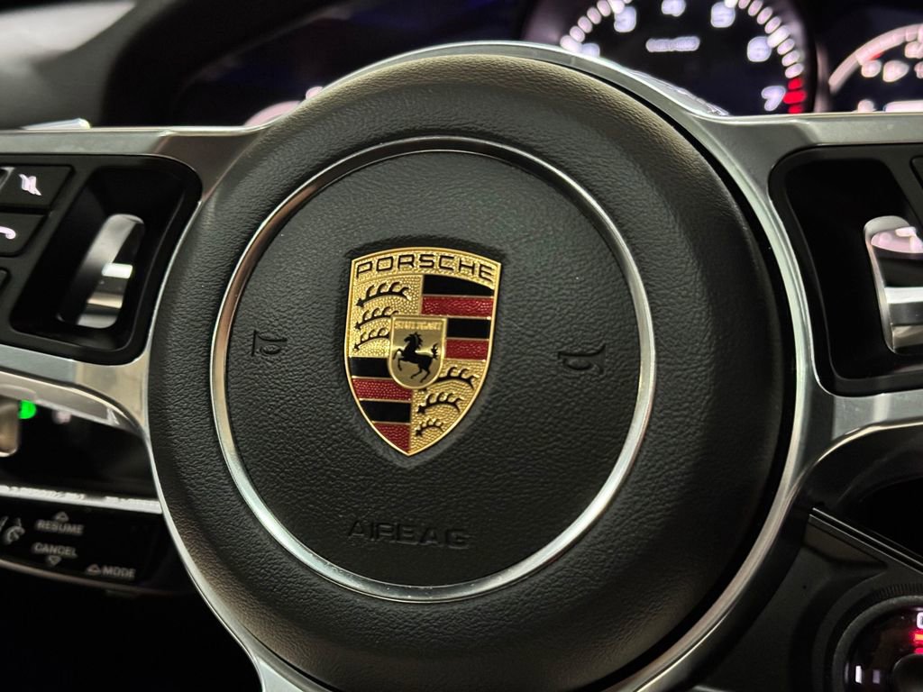 Used 2022 Porsche Cayenne S AWD/4WD image 21