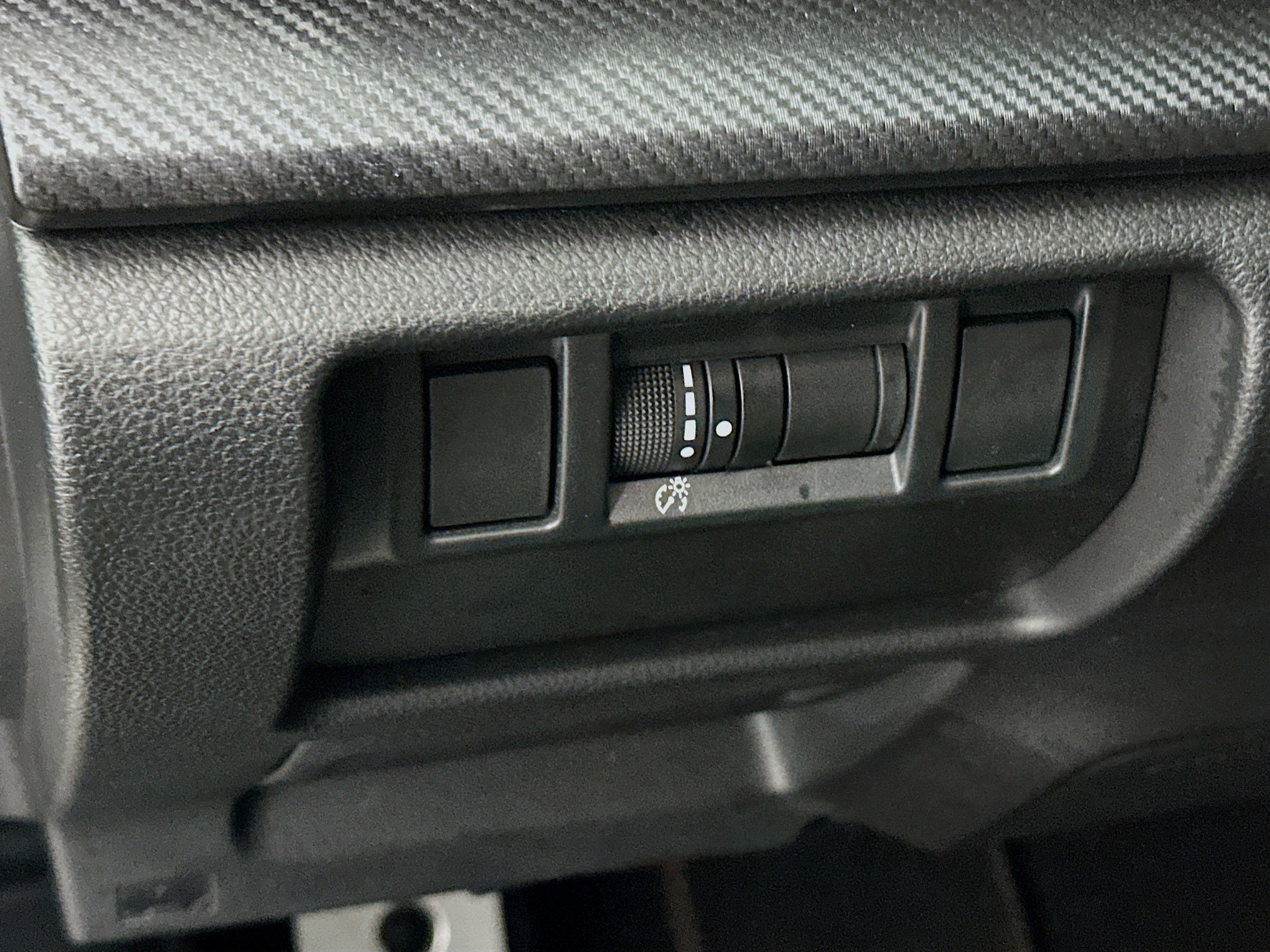 Used 2024 Subaru Crosstrek 2.5i Sport image 17