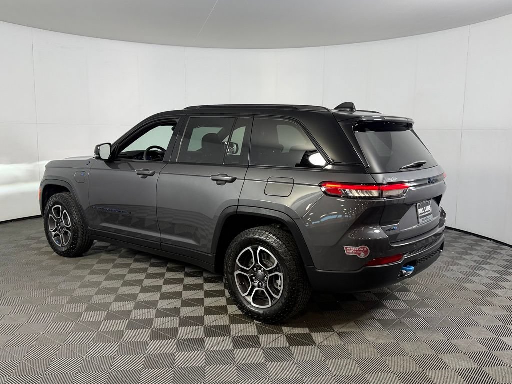 Used 2023 Jeep Grand Cherokee Trailhawk AWD/4WD image 9