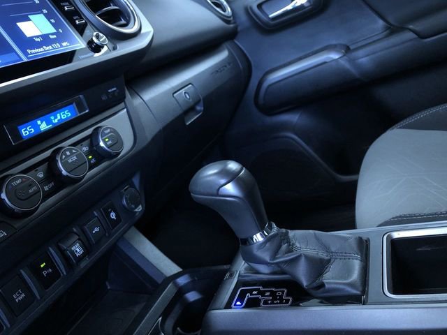 Certified 2021 Toyota Tacoma TRD Off-Road w/ Technology Package AWD/4WD image 21