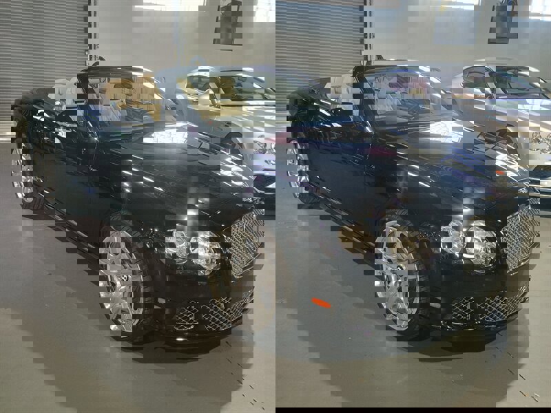 Used 2013 Bentley Continental GT image 9