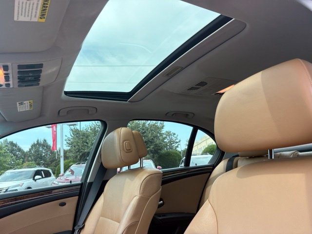 Used 2009 BMW 528i Sedan RWD image 25