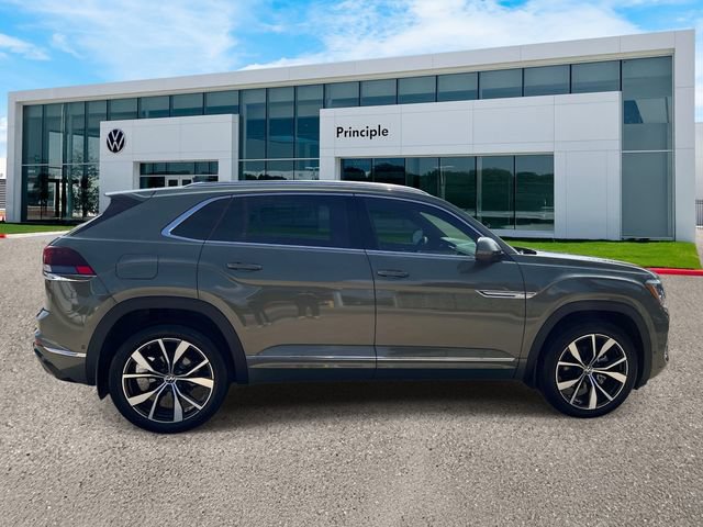 New 2026 Volkswagen Atlas Cross Sport SEL Premium R-Line AWD/4WD image 4