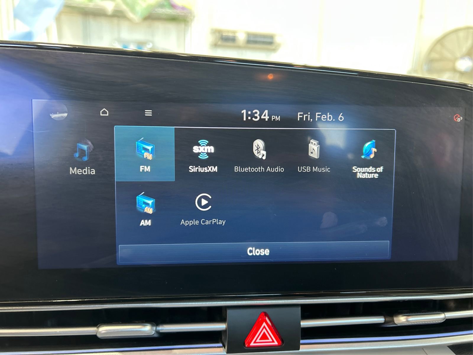 Used 2024 Hyundai Elantra Limited image 36