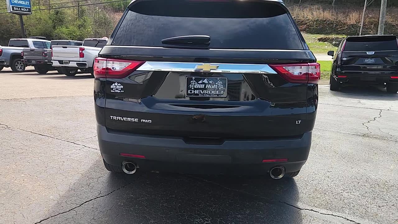 Used 2020 Chevrolet Traverse LT w/ LT Premium Package image 8
