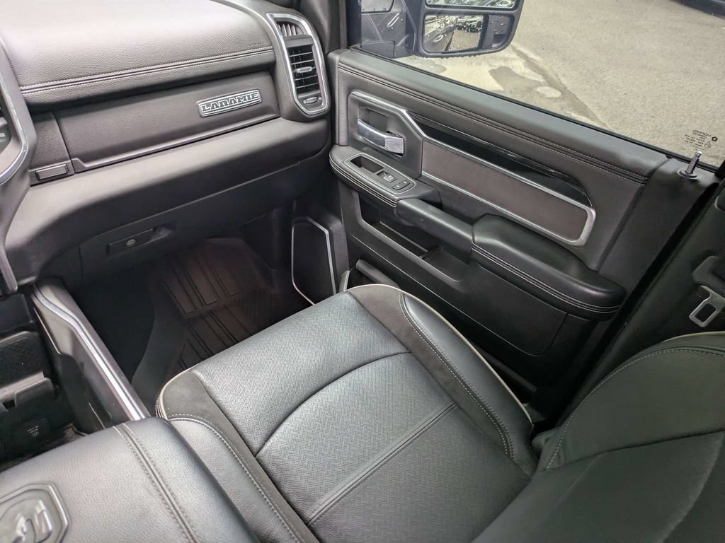 Used 2023 RAM 2500 Laramie AWD/4WD image 17