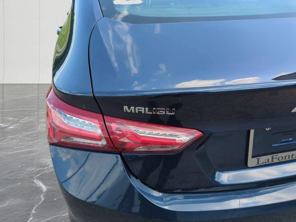 Used 2022 Chevrolet Malibu LT FWD image 10