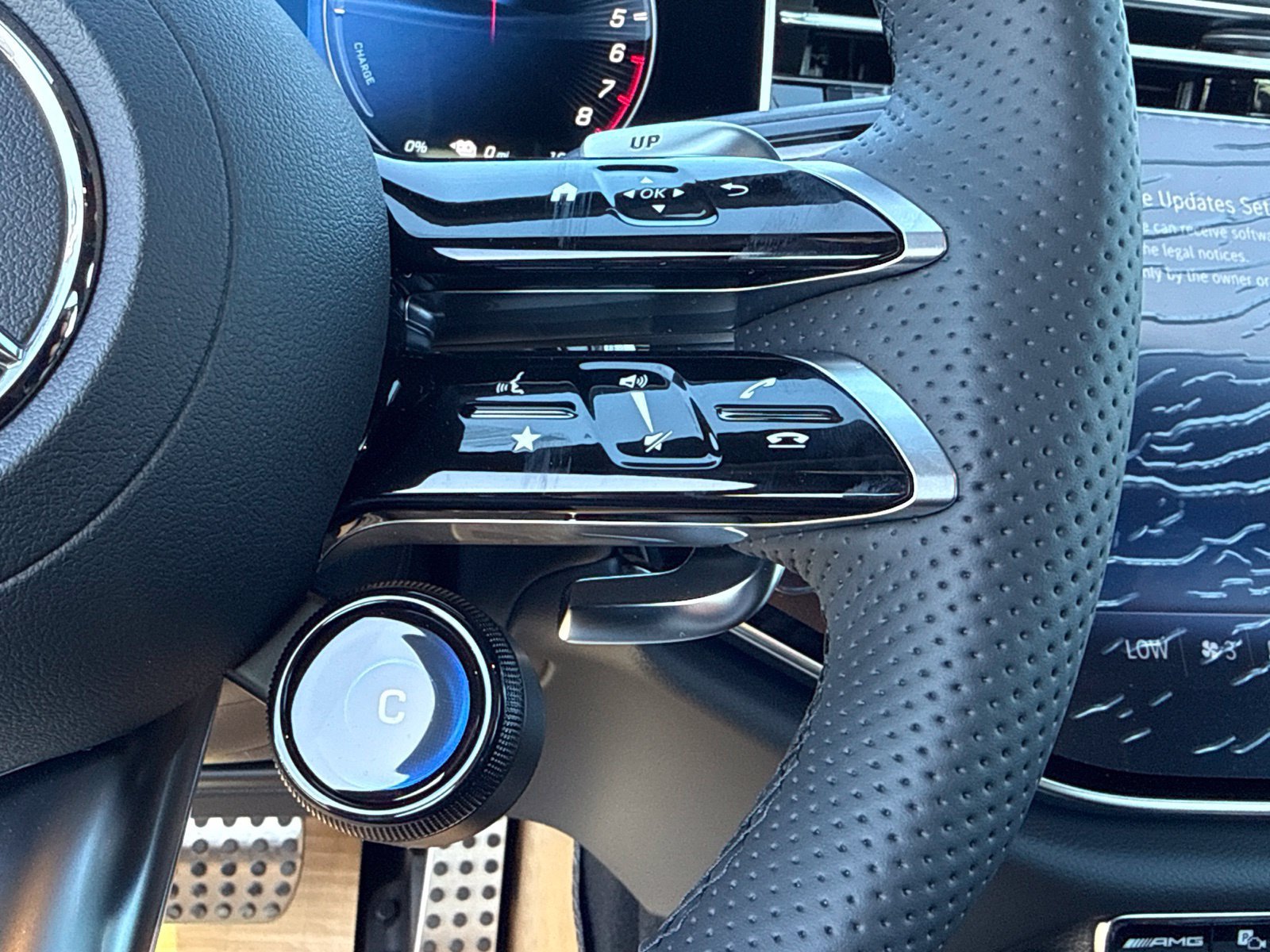 New 2026 Mercedes-Benz E 53 AMG e 4MATIC Wagon image 24