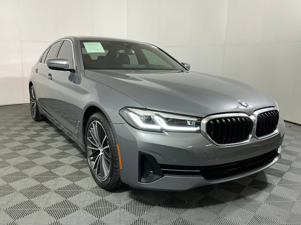 Certified 2023 BMW 530i w/ Convenience Package RWD image 4