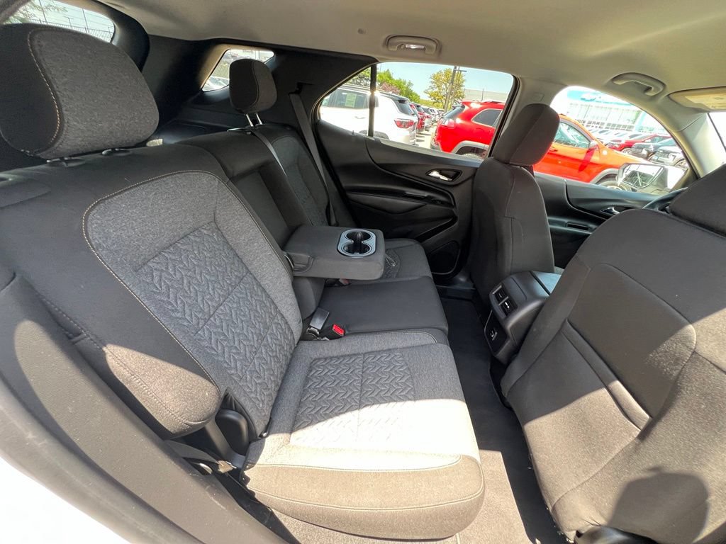 Used 2024 Chevrolet Equinox LT FWD image 24