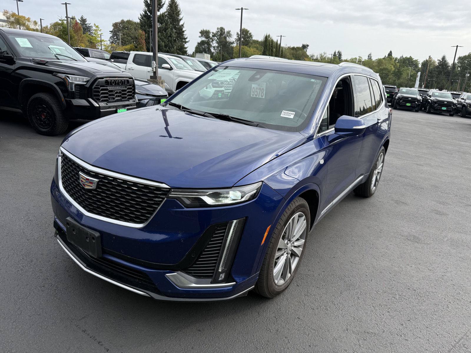 Used 2025 Cadillac XT6 Premium Luxury