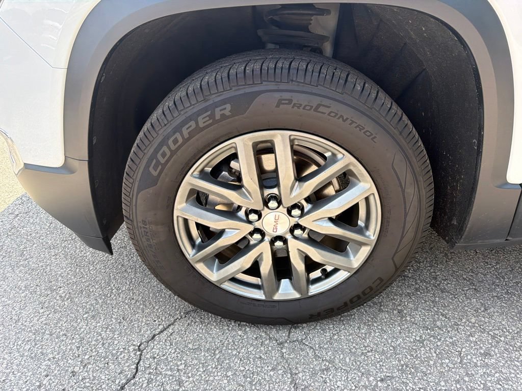 Used 2019 GMC Acadia SLT FWD image 9