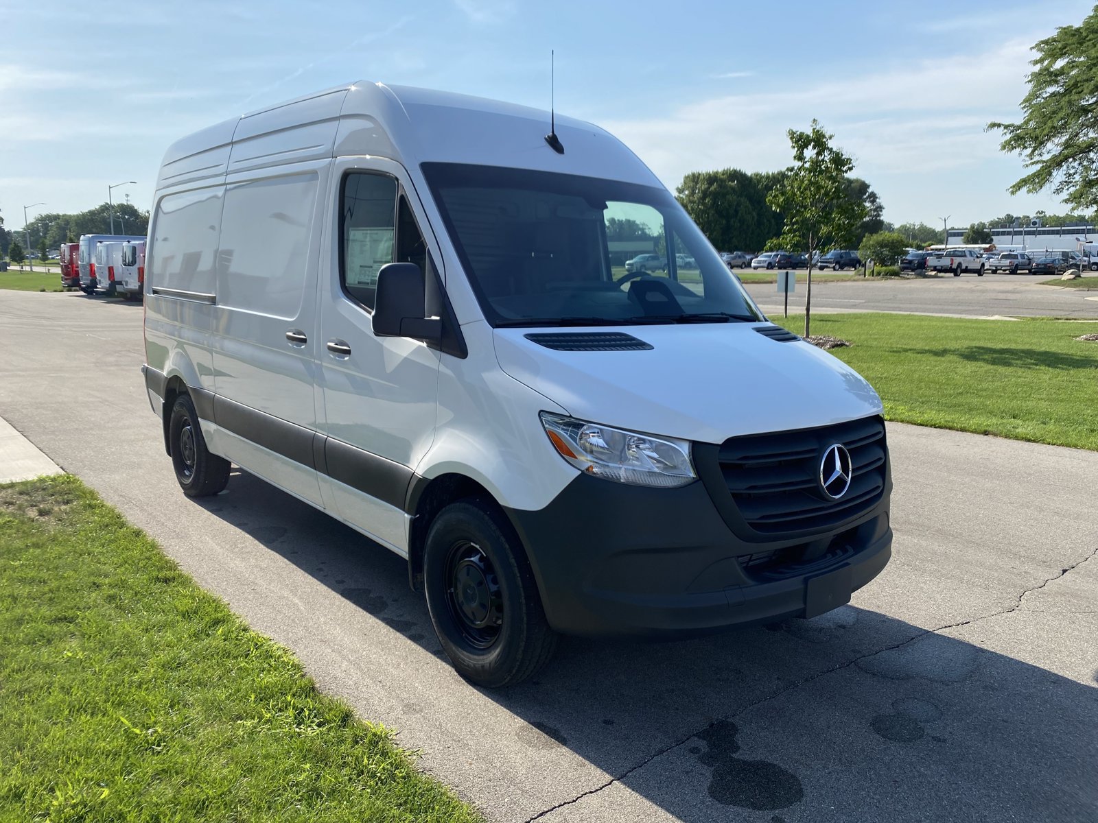 New 2025 Mercedes-Benz Sprinter 2500 image 2