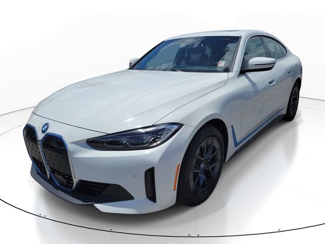 Used 2024 BMW i4 eDrive40 RWD image 4