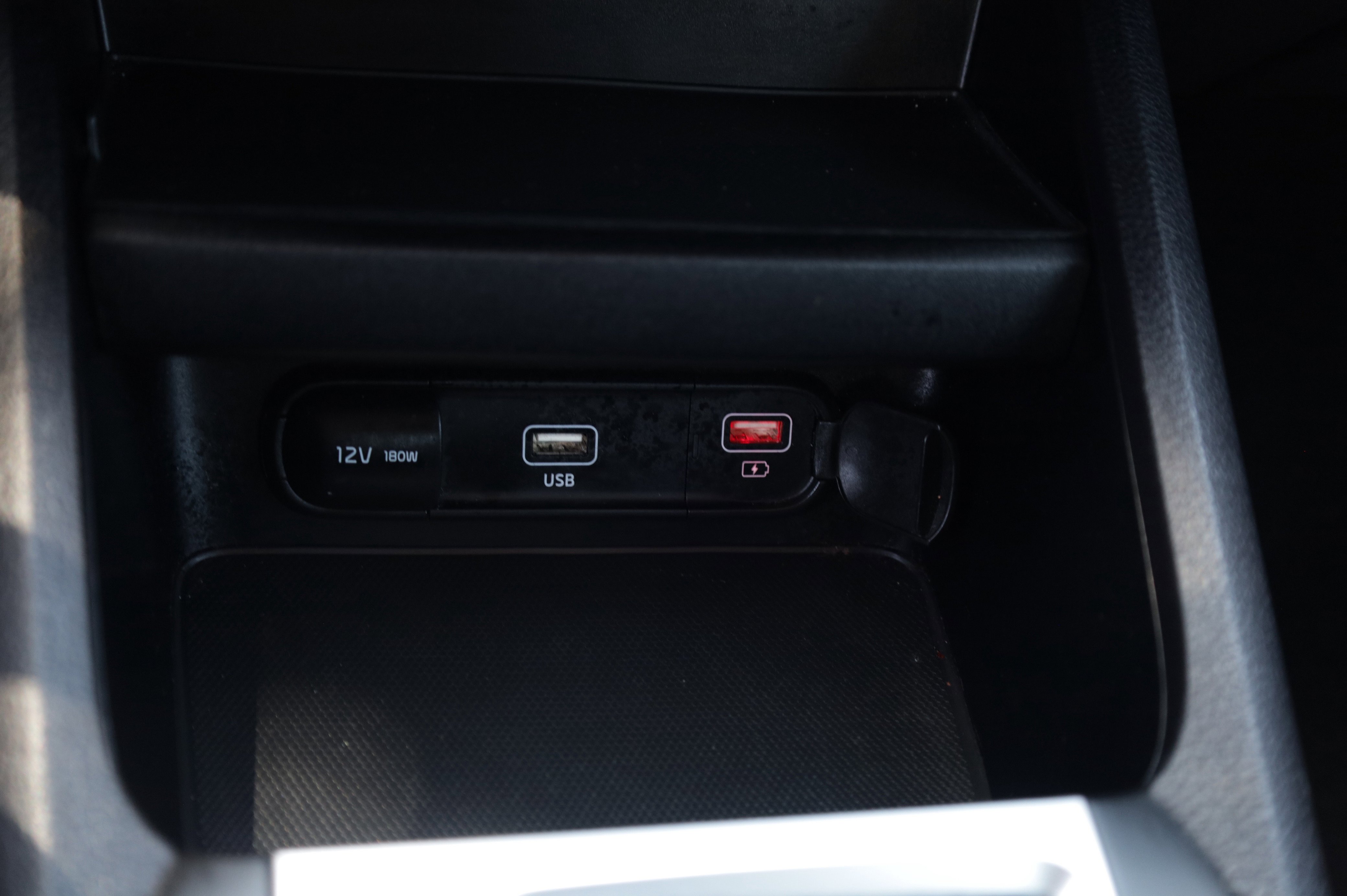 Used 2024 Kia Forte LXS FWD image 14