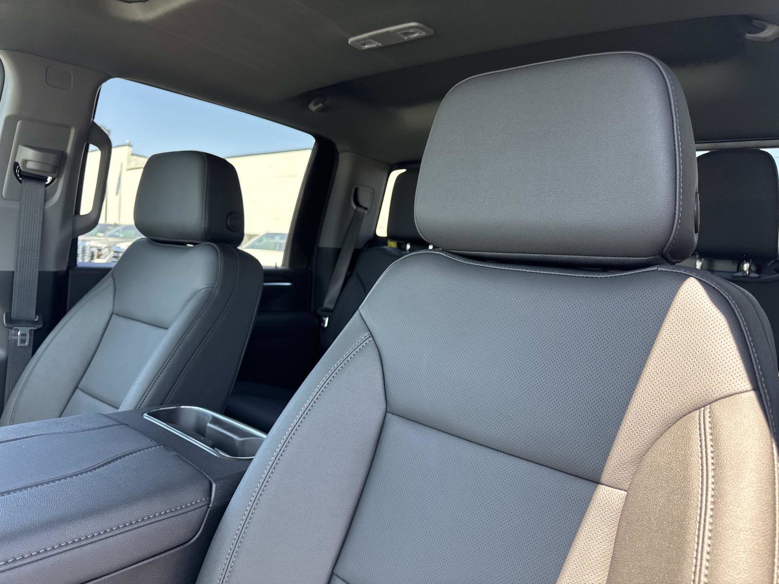 New 2026 GMC Sierra 2500 SLT w/ SLT Premium Package image 23