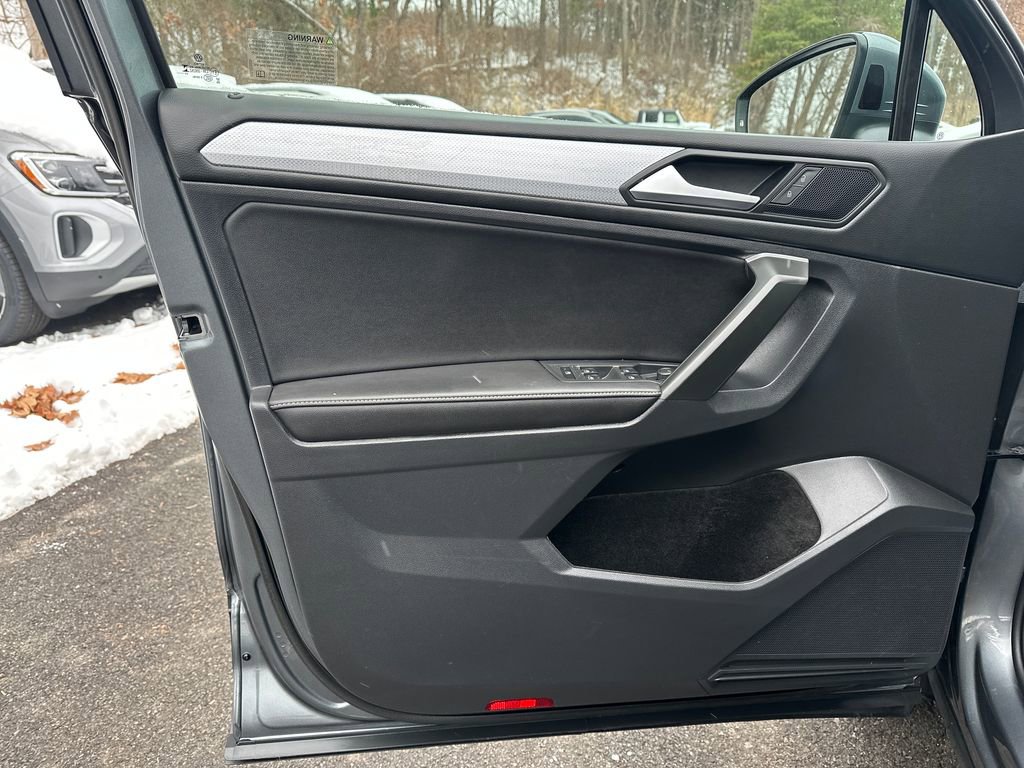 Certified 2024 Volkswagen Tiguan S image 5