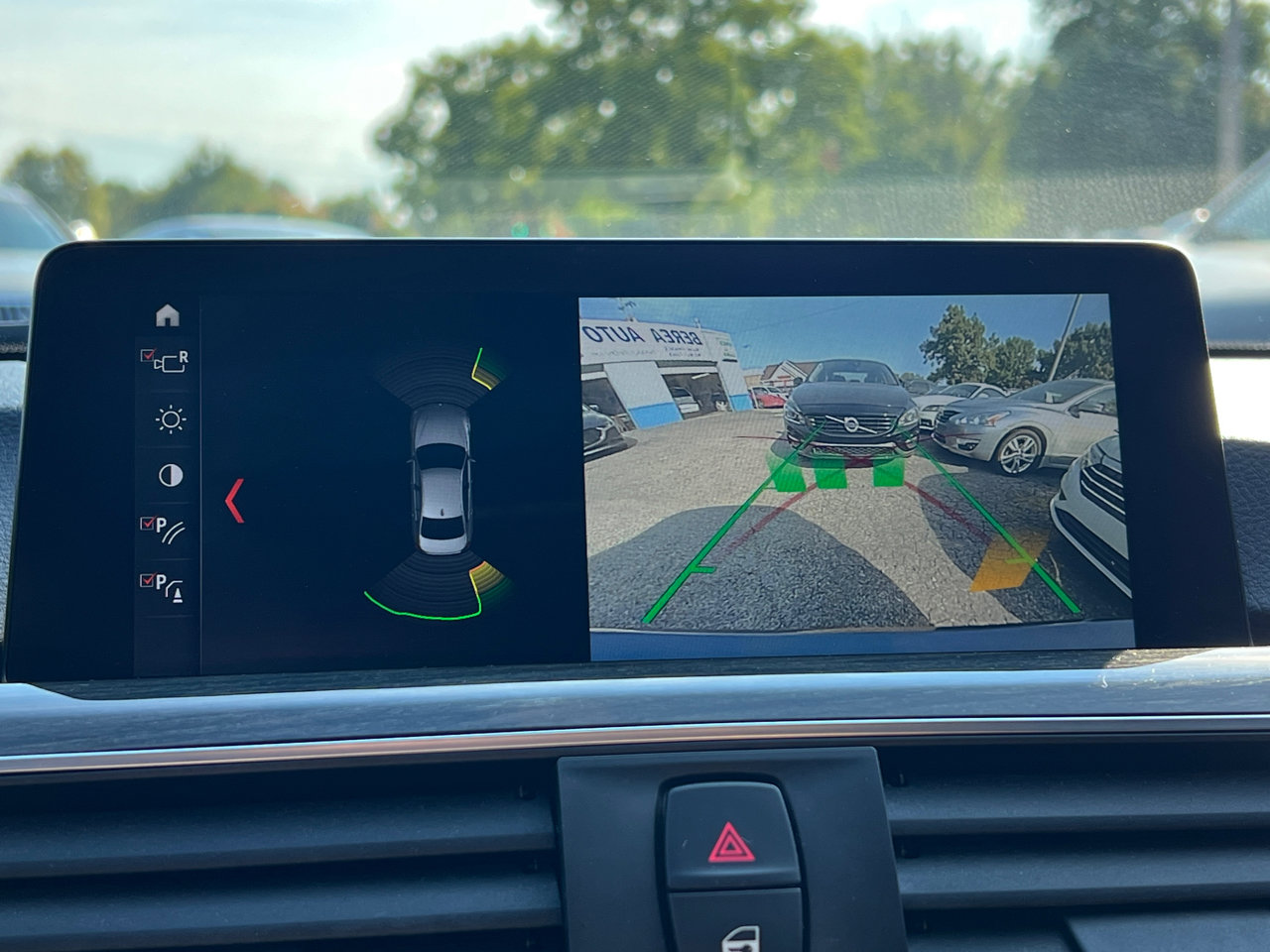 Used 2018 BMW 320i xDrive Sedan image 26