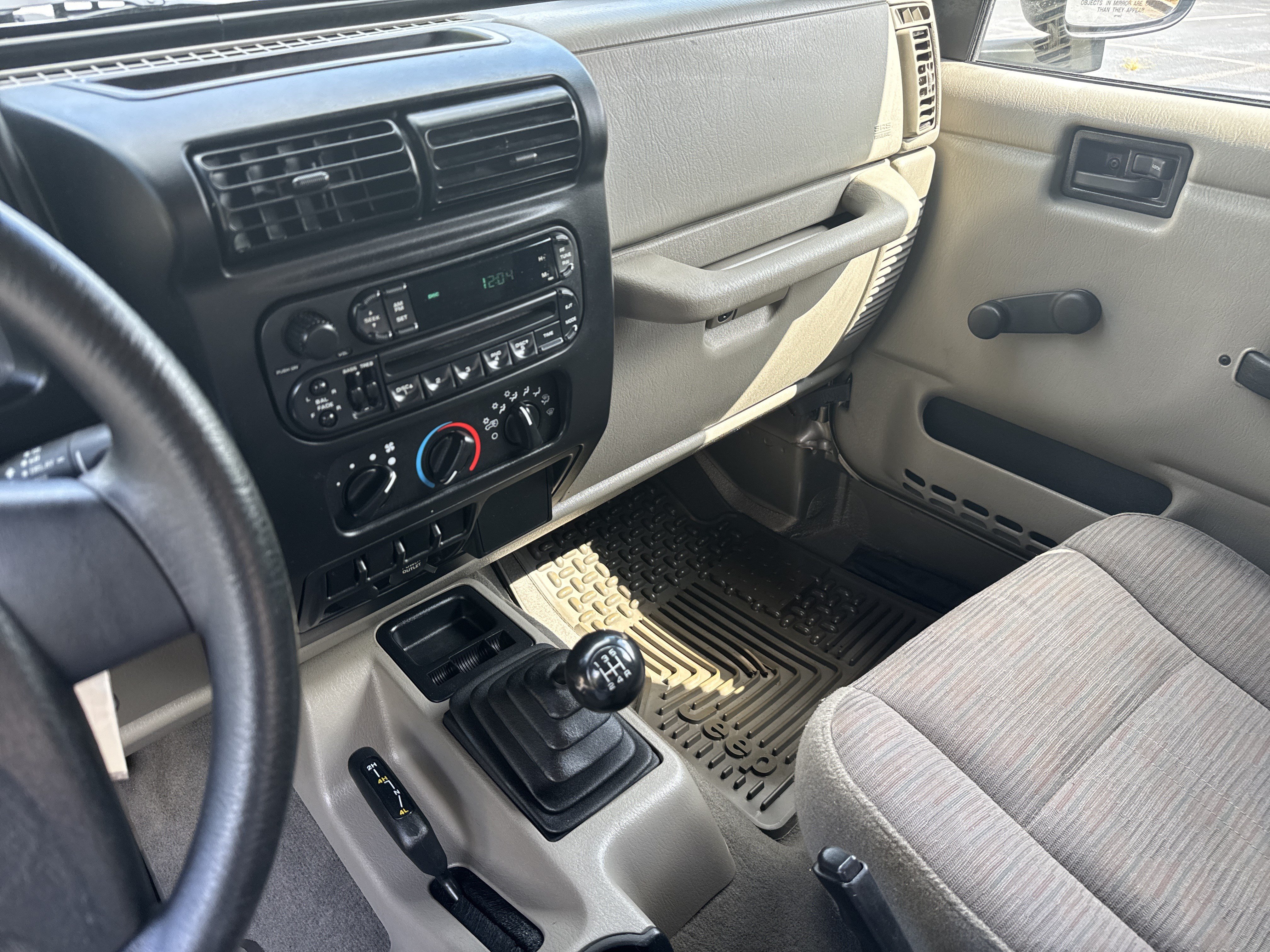 Used 2003 Jeep Wrangler X AWD/4WD image 22