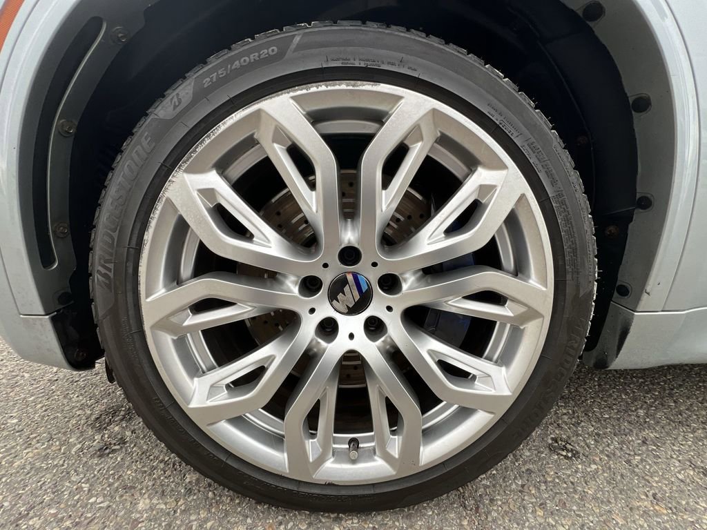 Used 2016 BMW X5 M image 34