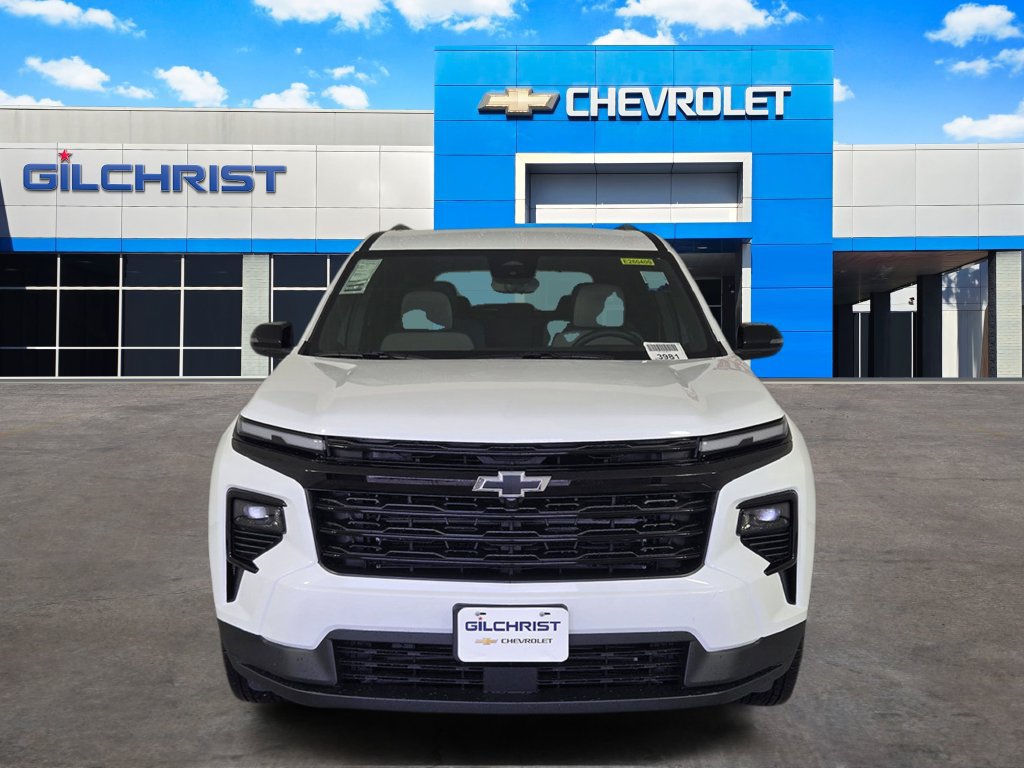 New 2026 Chevrolet Traverse LT w/ Midnight/Sport Edition FWD image 2
