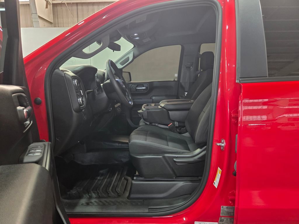 Used 2023 GMC Sierra 1500 Pro w/ X31 Off-Road Package image 17