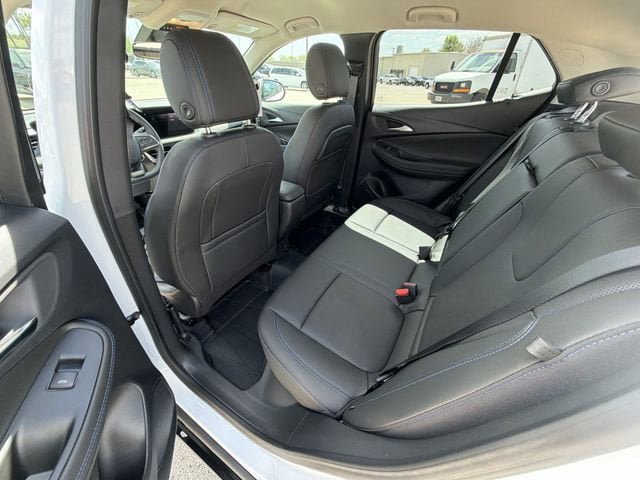 New 2026 Buick Encore GX Sport Touring w/ Comfort Package AWD/4WD image 22