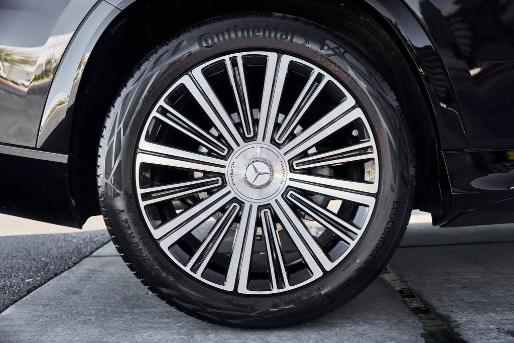 Used 2026 Mercedes-Benz Maybach GLS 600 4MATIC image 20