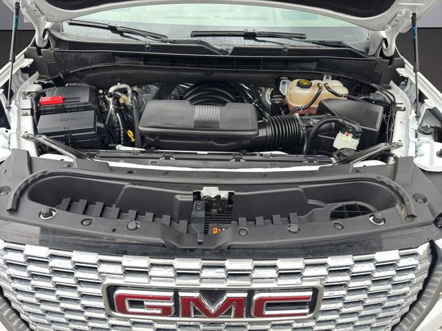 Used 2023 GMC Yukon XL Denali w/ LPO, Floor Liner Package AWD/4WD image 25