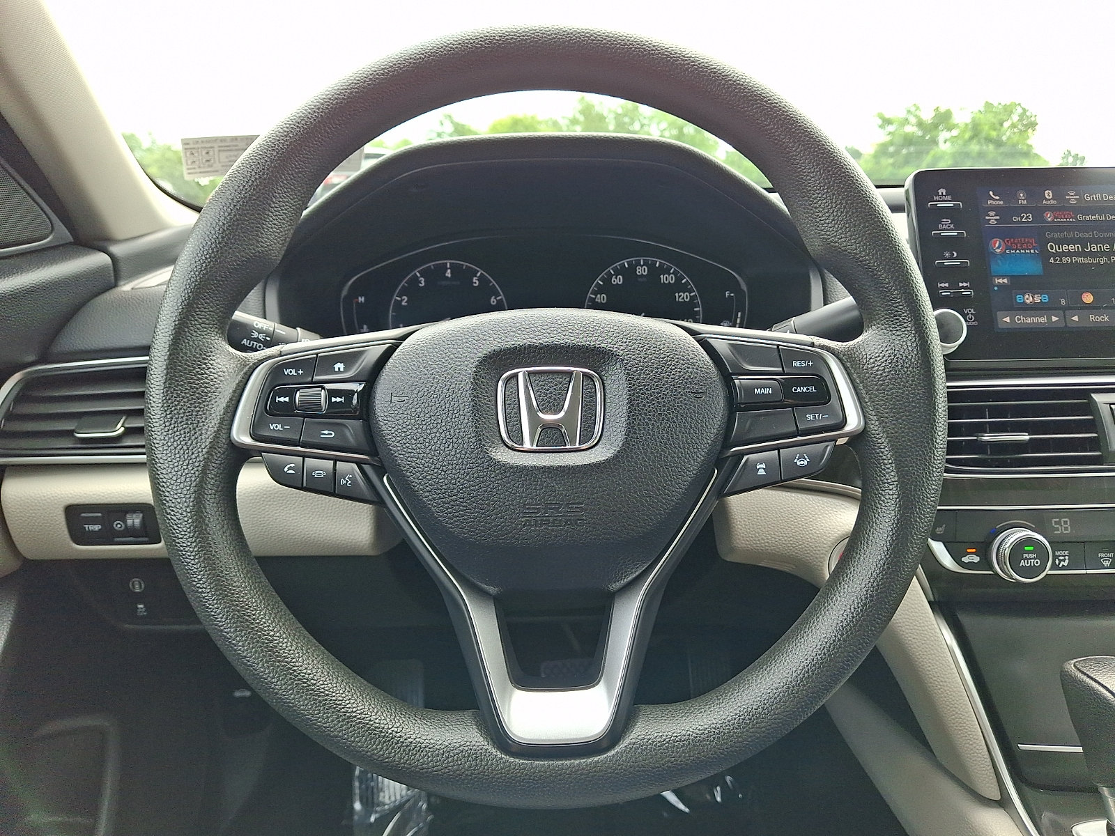 Used 2018 Honda Accord EX image 19