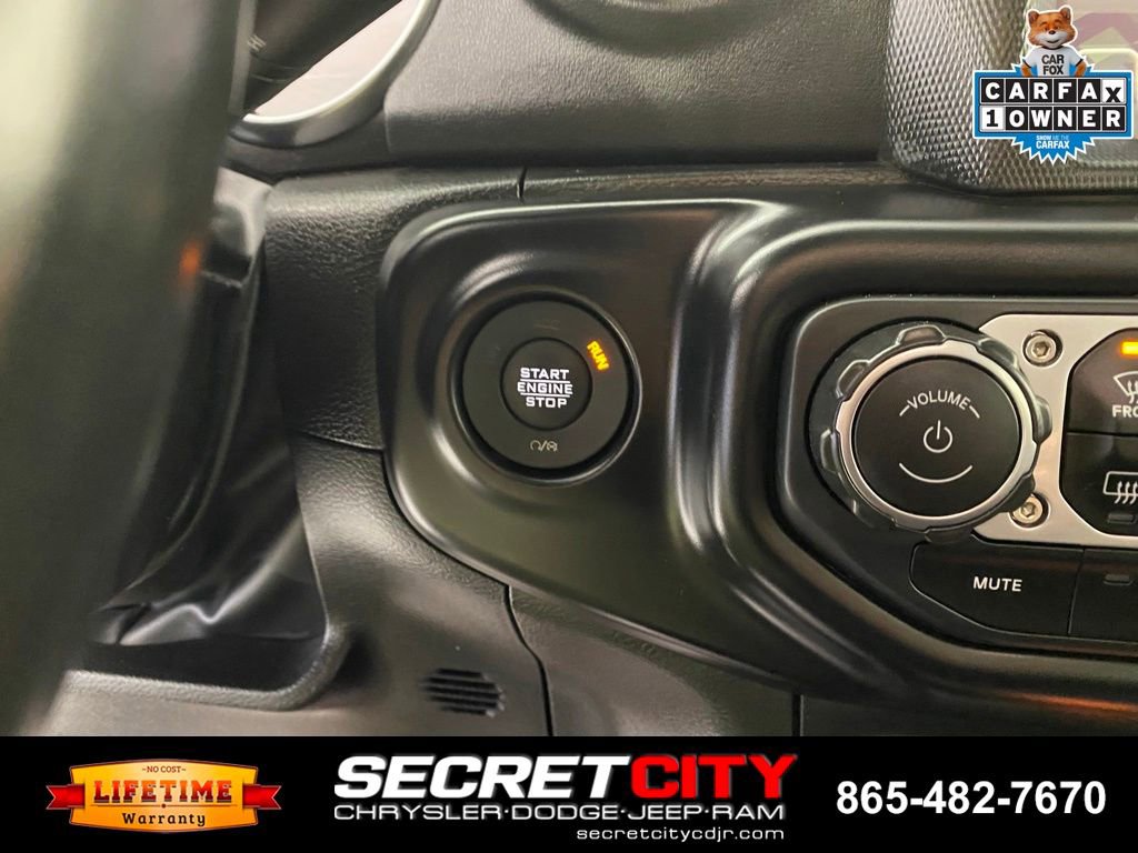 Used 2022 Jeep Wrangler Unlimited Rubicon 4xe w/ Steel Bumper Group AWD/4WD image 17