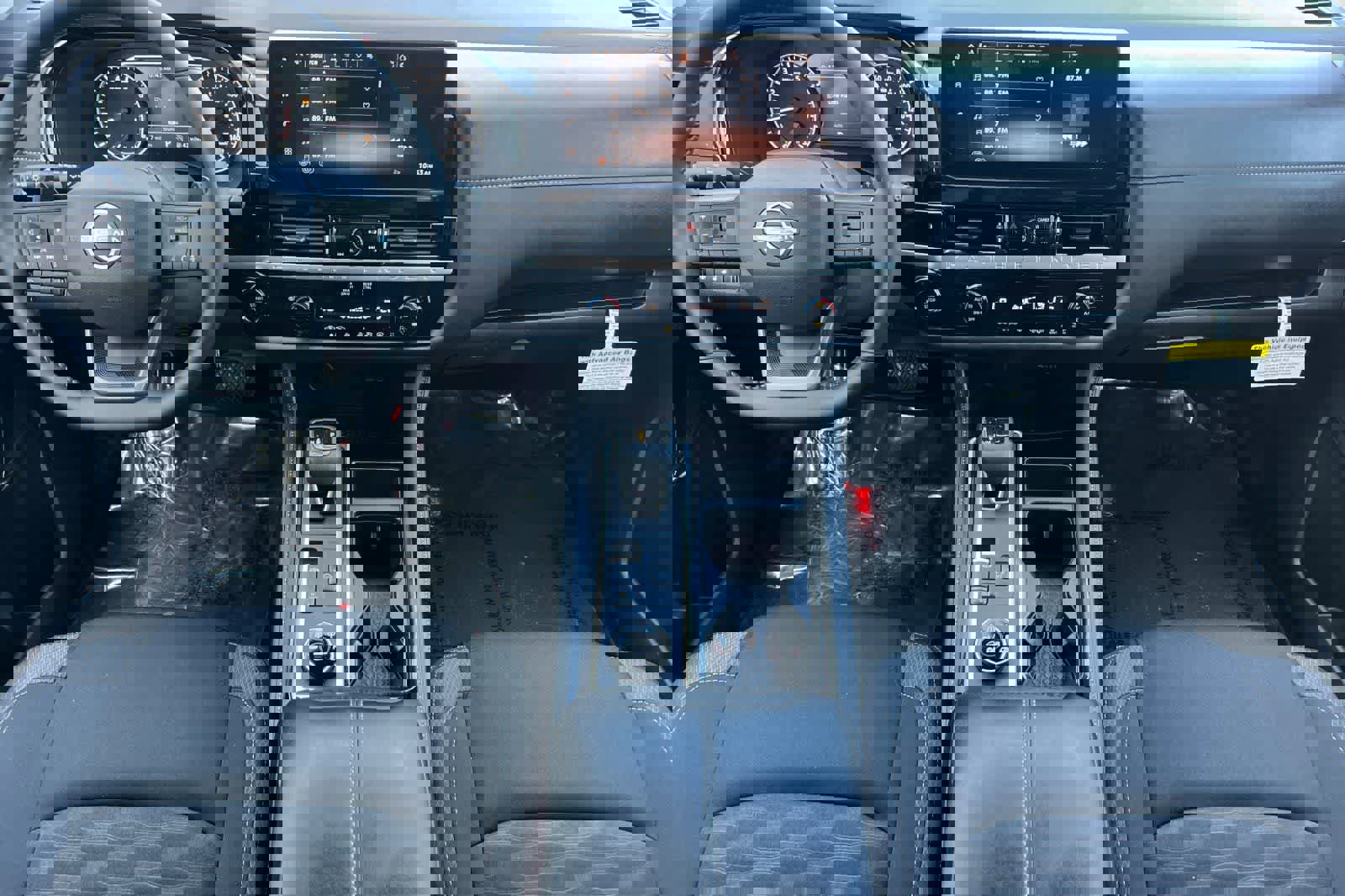 New 2026 Nissan Pathfinder SV image 4