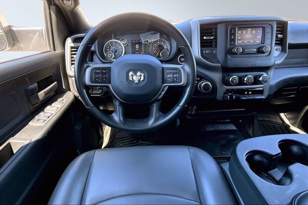 Used 2022 RAM 2500 Tradesman w/ Chrome Appearance Group image 5