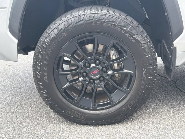 Used 2022 Toyota Tundra SR5 w/ SR5 Convenience Package AWD/4WD image 13