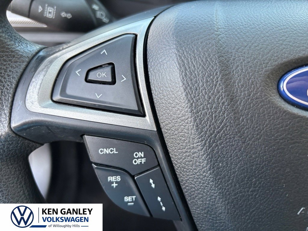 Used 2020 Ford Fusion SE FWD image 20